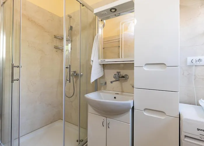 Center Admiral * Beograd