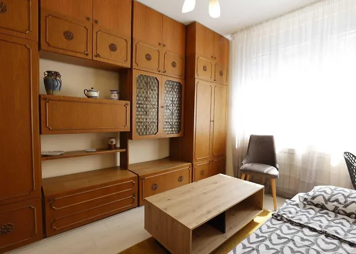 Center Admiral * Beograd