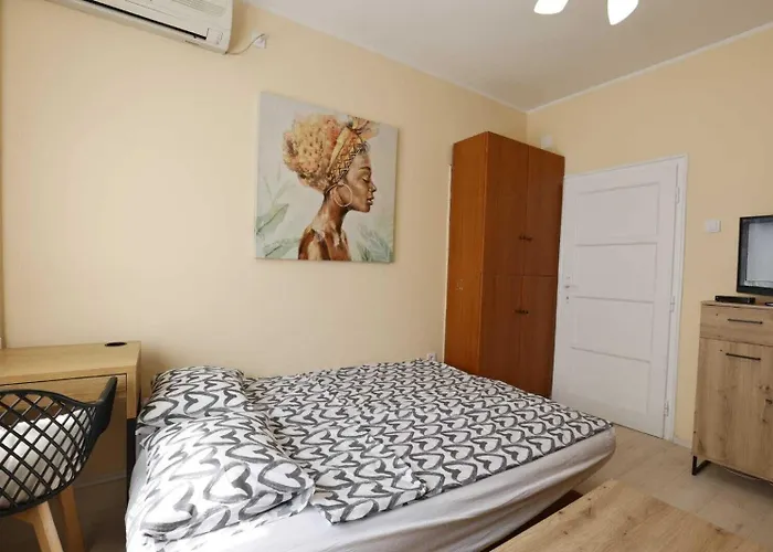 Center Admiral בלגרד