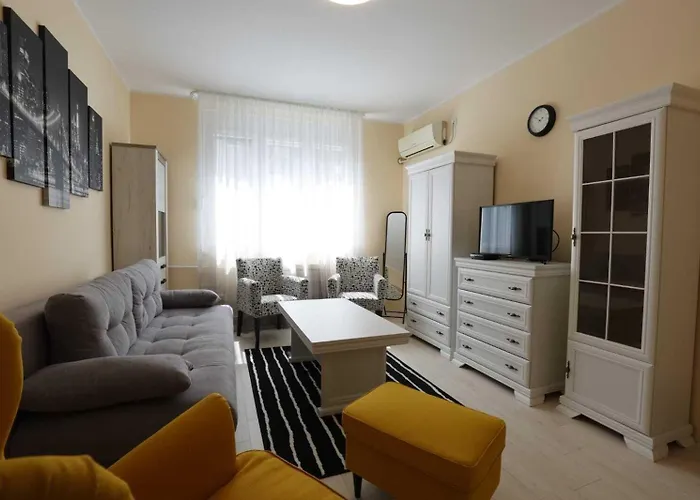 Center Admiral דירה בלגרד